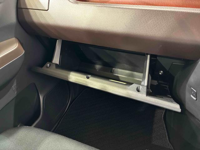 タンクＧ４ＷＤ　アルミホイール　アイドリングストップ　スマートキー　記録簿　禁煙車　ワンオーナー　エアバッグ　エアコン　パワーステアリング　パワーウィンドウ　ＡＢＳ（北海道）の中古車