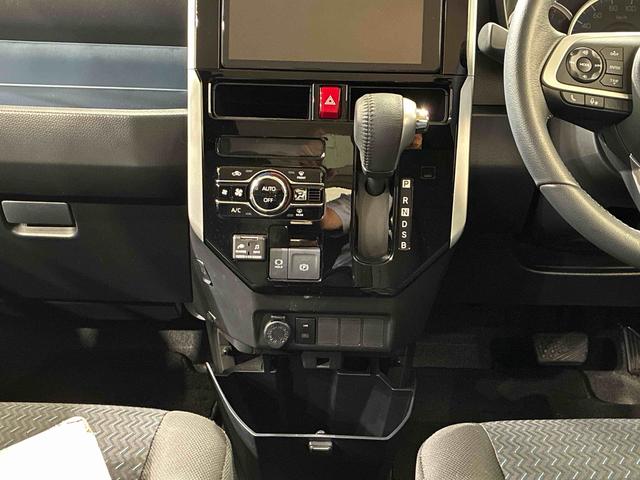 トールカスタムＧ４ＷＤ　アルミホイール　アイドリングストップ　オートマチックハイビーム　衝突防止システム　ＬＥＤヘッドランプ　レーンアシスト　スマートキー　記録簿　禁煙車　ワンオーナー　エアバッグ　エアコン　ＣＤ（北海道）の中古車