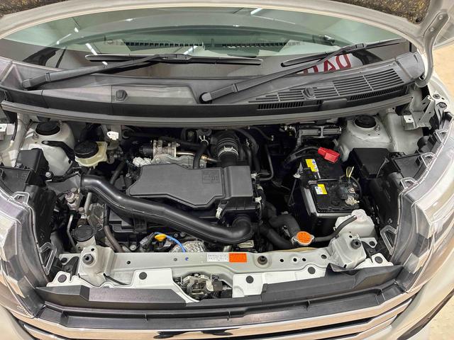 トールカスタムＧ４ＷＤ　アルミホイール　アイドリングストップ　オートマチックハイビーム　衝突防止システム　ＬＥＤヘッドランプ　レーンアシスト　スマートキー　記録簿　禁煙車　ワンオーナー　エアバッグ　エアコン　ＣＤ（北海道）の中古車