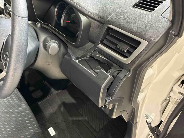 トールカスタムＧ４ＷＤ　アルミホイール　アイドリングストップ　オートマチックハイビーム　衝突防止システム　ＬＥＤヘッドランプ　レーンアシスト　スマートキー　記録簿　禁煙車　ワンオーナー　エアバッグ　エアコン　ＣＤ（北海道）の中古車