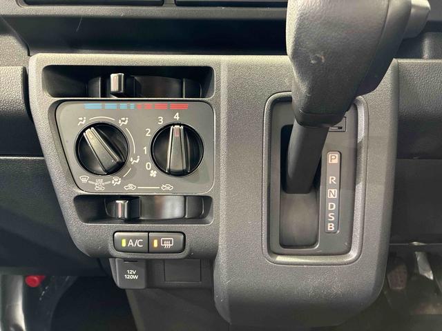 ハイゼットカーゴＤＸ４ＷＤ　アイドリングストップ　オートマチックハイビーム　衝突防止システム　レーンアシスト　キーレスエントリー　記録簿　ワンオーナー　エアバッグ　エアコン　パワーステアリング　パワーウィンドウ　ＡＢＳ（北海道）の中古車