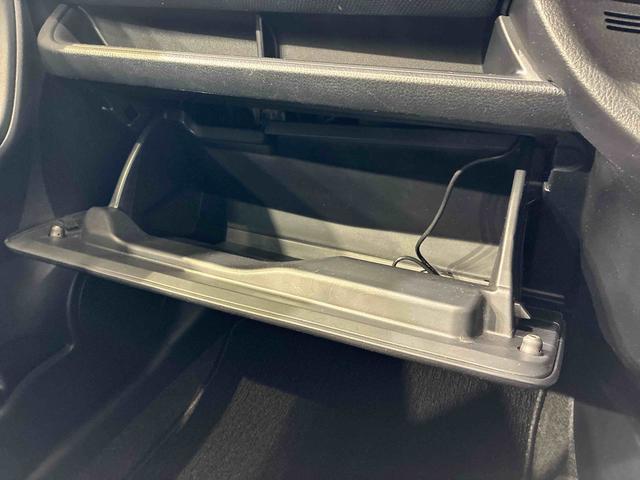 ヴィッツ１．３Ｆ　ＬＥＤエディション（北海道）の中古車