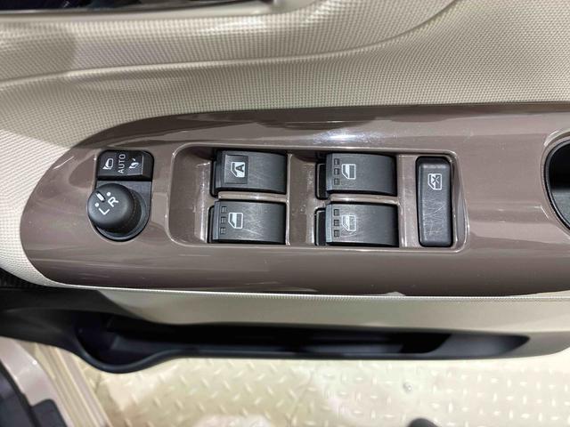 ムーヴキャンバスＸホワイトアクセントリミテッド　ＳＡIII４ＷＤ　アイドリングストップ　オートマチックハイビーム　衝突防止システム　レーンアシスト　スマートキー　記録簿　エアバッグ　エアコン　パワーステアリング　パワーウィンドウ　ＣＤ　ＡＢＳ（北海道）の中古車