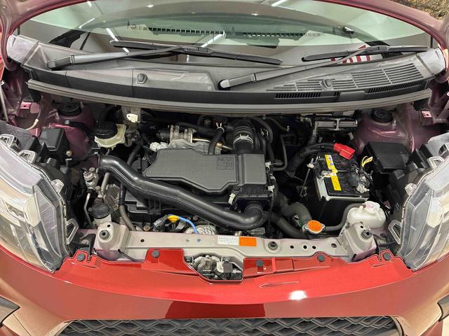 トールＧ４ＷＤ　アイドリングストップ　オートマチックハイビーム　衝突防止システム　ＬＥＤヘッドランプ　レーンアシスト　スマートキー　記録簿　禁煙車　ワンオーナー　エアバッグ　エアコン　パワーステアリング（北海道）の中古車
