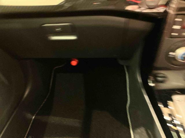 コペンＧＲ　スポーツアルミホイール　シートヒーター　ターボ　アイドリングストップ　ＬＥＤヘッドランプ　スマートキー　記録簿　禁煙車　ワンオーナー　エアバッグ　エアコン　パワーステアリング　パワーウィンドウ　ＡＢＳ（北海道）の中古車