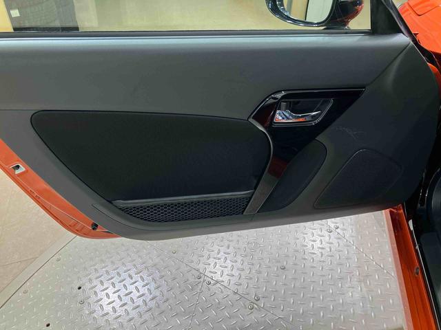 コペンＧＲ　スポーツアルミホイール　シートヒーター　ターボ　アイドリングストップ　ＬＥＤヘッドランプ　スマートキー　記録簿　禁煙車　ワンオーナー　エアバッグ　エアコン　パワーステアリング　パワーウィンドウ　ＡＢＳ（北海道）の中古車