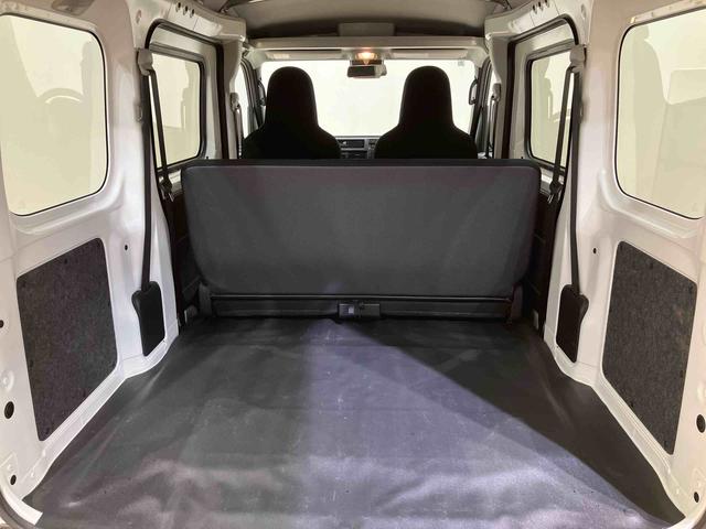 ハイゼットカーゴＤＸ４ＷＤ　アイドリングストップ　オートマチックハイビーム　衝突防止システム　レーンアシスト　キーレスエントリー　記録簿　ワンオーナー　エアバッグ　エアコン　パワーステアリング　パワーウィンドウ　ＡＢＳ（北海道）の中古車