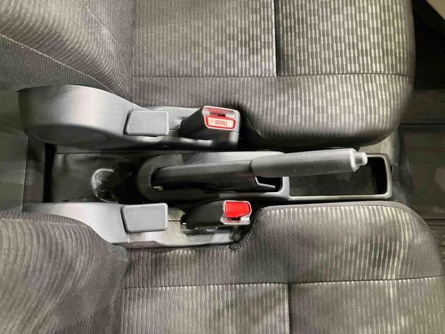 ハイゼットカーゴＤＸ４ＷＤ　アイドリングストップ　オートマチックハイビーム　衝突防止システム　レーンアシスト　キーレスエントリー　記録簿　ワンオーナー　エアバッグ　エアコン　パワーステアリング　パワーウィンドウ　ＡＢＳ（北海道）の中古車