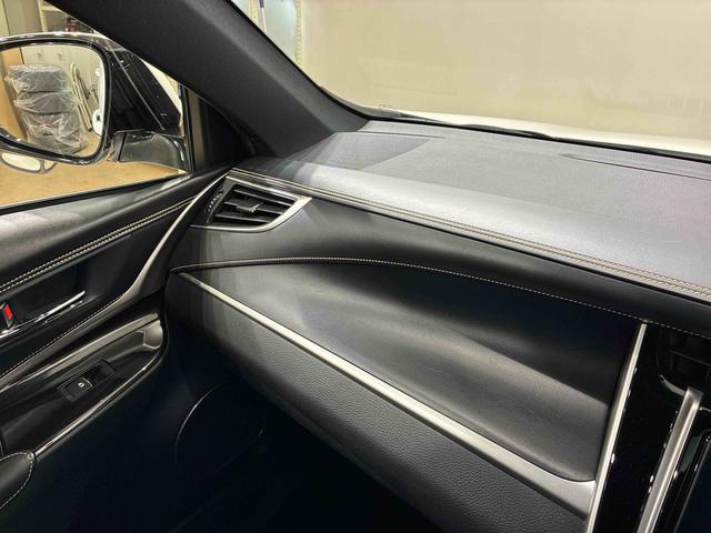 ハリアーハイブリッドエレガンス(北海道)の中古車