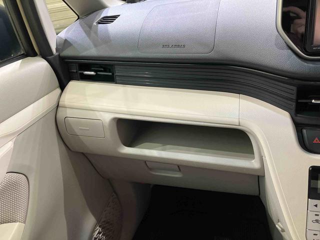 ムーヴＸ　ＳＡII４ＷＤ　ＥＴＣ　アルミホイール　アイドリングストップ　衝突防止システム　レーンアシスト　スマートキー　記録簿　禁煙車　エアバッグ　エアコン　パワーステアリング　パワーウィンドウ　ＡＢＳ（北海道）の中古車