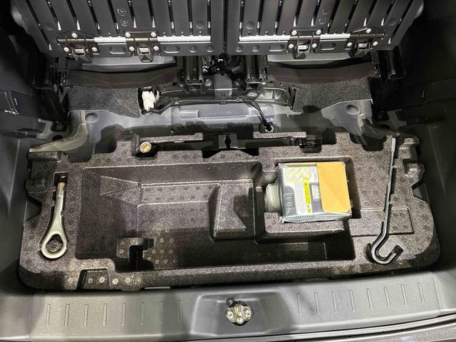 ムーヴキャンバスＧブラックインテリアリミテッド　ＳＡIII４ＷＤ　ＥＴＣ　アイドリングストップ　オートマチックハイビーム　衝突防止システム　ＬＥＤヘッドランプ　レーンアシスト　スマートキー　記録簿　禁煙車　エアバッグ　エアコン　パワーステアリング　ＡＢＳ（北海道）の中古車