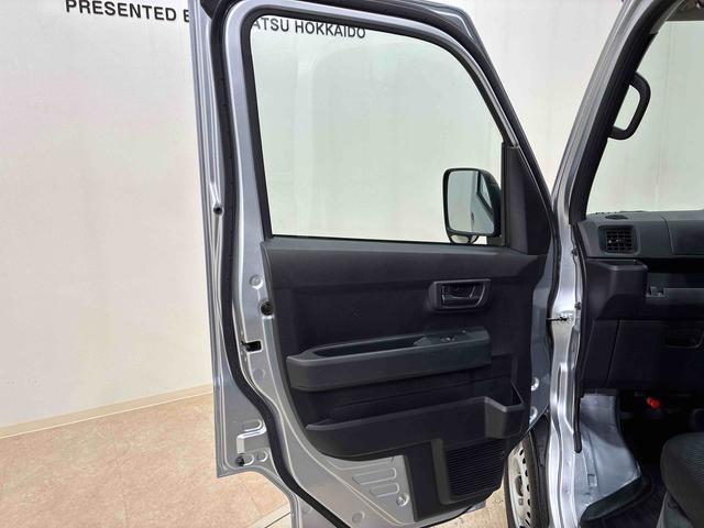 ハイゼットカーゴDX4WD アイドリングストップ オートマチックハイビーム 衝突防止システム レーンアシスト キーレスエントリー 記録簿 ワンオーナー エアバッグ エアコン パワーステアリング パワーウィンドウ ABS(北海道)の中古車