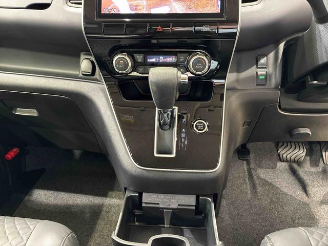 セレナハイブリッド マルチベットXV(北海道)の中古車