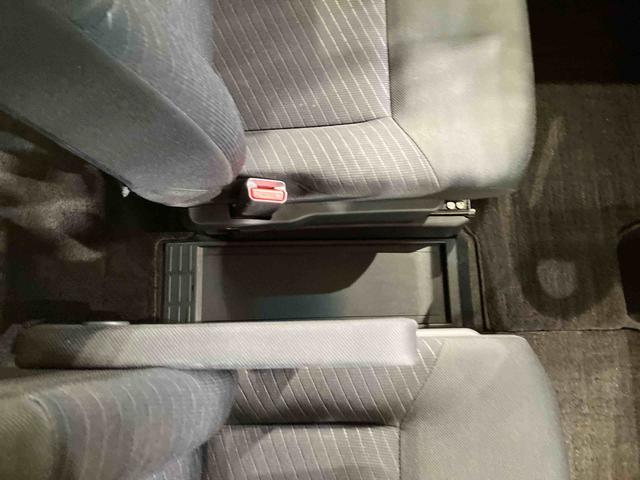 トールＧ　リミテッドII　ＳＡIII４ＷＤ　アルミホイール　シートヒーター　アイドリングストップ　オートマチックハイビーム　衝突防止システム　ＬＥＤヘッドランプ　レーンアシスト　スマートキー　記録簿　禁煙車　ワンオーナー　エアバッグ（北海道）の中古車