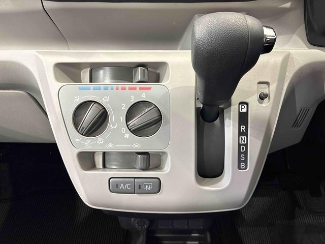 ミライースX SAIII4WD アイドリングストップ オートマチックハイビーム 衝突防止システム LEDヘッドランプ レーンアシスト キーレスエントリー 記録簿 ワンオーナー エアバッグ エアコン パワーステアリング ABS(北海道)の中古車