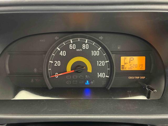 ハイゼットカーゴスペシャル４ＷＤ　アイドリングストップ　記録簿　ワンオーナー　エアコン　パワーステアリング　エアバッグ　ＡＢＳ（北海道）の中古車