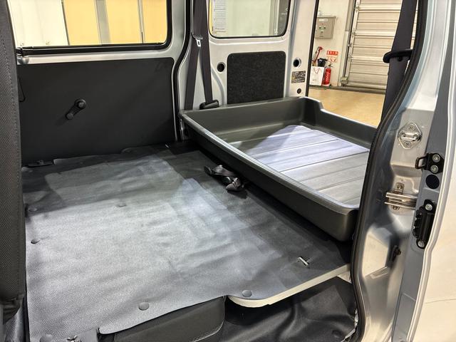 ハイゼットカーゴスペシャル４ＷＤ　アイドリングストップ　記録簿　ワンオーナー　エアコン　パワーステアリング　エアバッグ　ＡＢＳ（北海道）の中古車