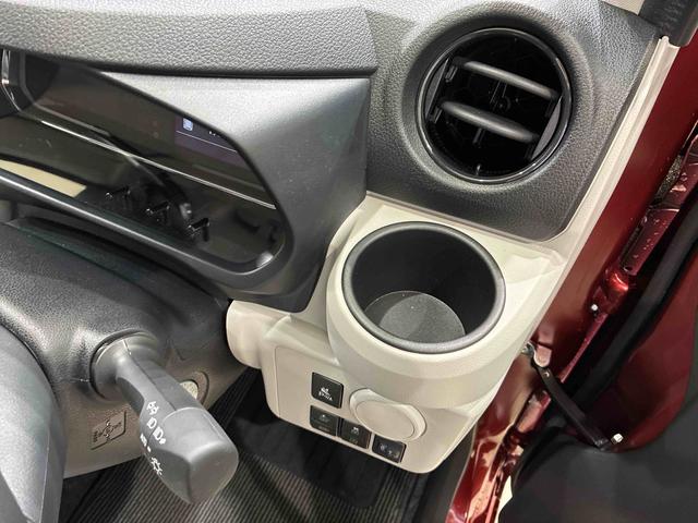 ミライースＸ　ＳＡIII４ＷＤ　アイドリングストップ　オートマチックハイビーム　衝突防止システム　ＬＥＤヘッドランプ　レーンアシスト　キーレスエントリー　記録簿　ワンオーナー　エアバッグ　エアコン　パワーステアリング　ＡＢＳ（北海道）の中古車