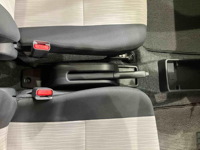 ミライースＸ　リミテッドＳＡIII４ＷＤ　アイドリングストップ　オートマチックハイビーム　衝突防止システム　ＬＥＤヘッドランプ　レーンアシスト　キーレスエントリー　記録簿　ワンオーナー　エアバッグ　エアコン　パワーステアリング　ＣＤ（北海道）の中古車