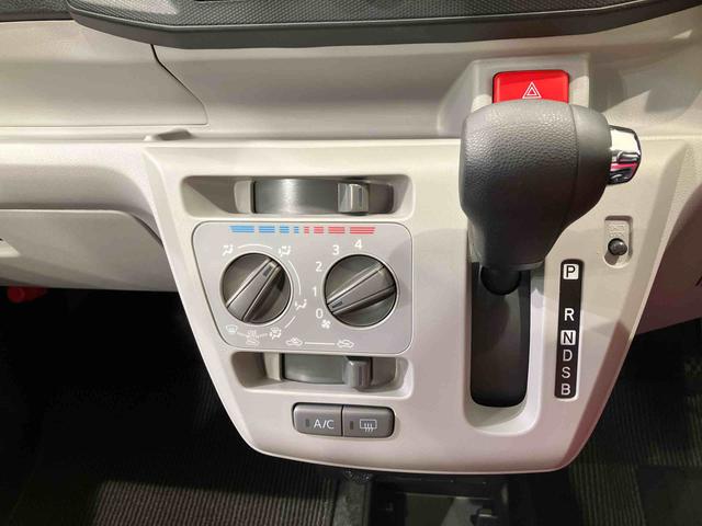 ミライースX SAIII4WD アイドリングストップ オートマチックハイビーム 衝突防止システム LEDヘッドランプ レーンアシスト キーレスエントリー 記録簿 ワンオーナー エアバッグ エアコン パワーステアリング CD(北海道)の中古車