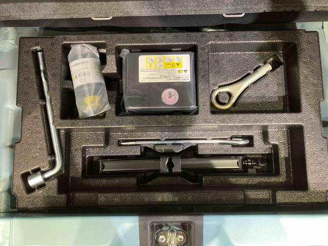 ミライースX SAIII4WD アイドリングストップ オートマチックハイビーム 衝突防止システム LEDヘッドランプ レーンアシスト キーレスエントリー 記録簿 ワンオーナー エアバッグ エアコン パワーステアリング CD(北海道)の中古車