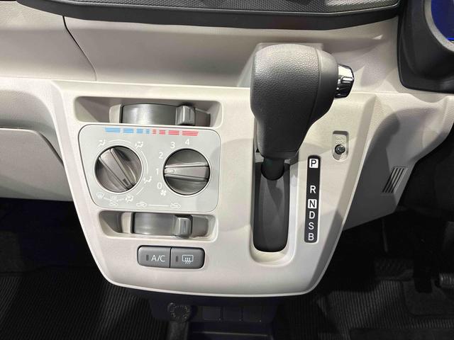 ミライースＸ　ＳＡIII４ＷＤ　アイドリングストップ　オートマチックハイビーム　衝突防止システム　ＬＥＤヘッドランプ　レーンアシスト　キーレスエントリー　記録簿　ワンオーナー　エアバッグ　エアコン　パワーステアリング　ＣＤ（北海道）の中古車