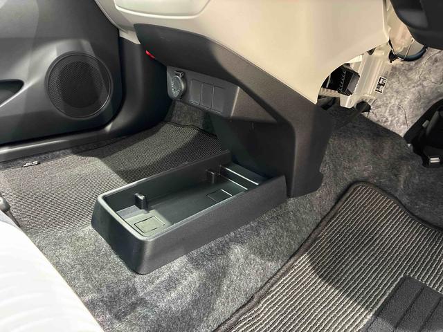 ミライースX SAIII4WD アイドリングストップ オートマチックハイビーム 衝突防止システム LEDヘッドランプ レーンアシスト キーレスエントリー 記録簿 ワンオーナー エアバッグ エアコン パワーステアリング ABS(北海道)の中古車