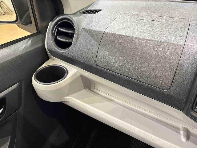 ミライースＸ　ＳＡIII４ＷＤ　アイドリングストップ　オートマチックハイビーム　衝突防止システム　ＬＥＤヘッドランプ　レーンアシスト　キーレスエントリー　記録簿　ワンオーナー　エアバッグ　エアコン　パワーステアリング　ＣＤ（北海道）の中古車