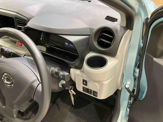 ミライースＸ　ＳＡIII４ＷＤ　アイドリングストップ　オートマチックハイビーム　衝突防止システム　ＬＥＤヘッドランプ　レーンアシスト　キーレスエントリー　記録簿　ワンオーナー　エアバッグ　エアコン　パワーステアリング　ＡＢＳ（北海道）の中古車