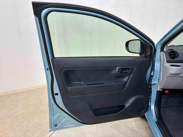 ミライースＸ　リミテッドＳＡIII４ＷＤ　アイドリングストップ　オートマチックハイビーム　衝突防止システム　ＬＥＤヘッドランプ　レーンアシスト　キーレスエントリー　記録簿　ワンオーナー　エアバッグ　エアコン　パワーステアリング　ＣＤ（北海道）の中古車