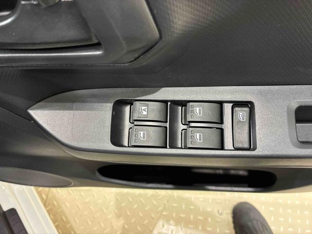 ミライースＬ　ＳＡIII４ＷＤ　アイドリングストップ　オートマチックハイビーム　衝突防止システム　レーンアシスト　キーレスエントリー　記録簿　ワンオーナー　エアバッグ　エアコン　パワーステアリング　パワーウィンドウ　ＣＤ（北海道）の中古車