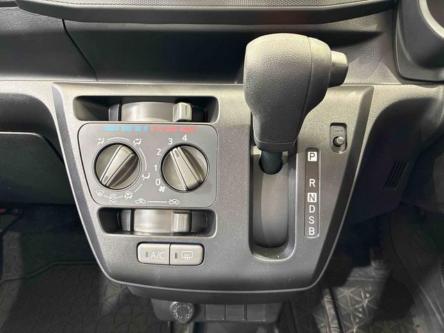 ミライースＬ　ＳＡIII４ＷＤ　アイドリングストップ　オートマチックハイビーム　衝突防止システム　レーンアシスト　キーレスエントリー　記録簿　ワンオーナー　エアバッグ　エアコン　パワーステアリング　パワーウィンドウ　ＣＤ（北海道）の中古車