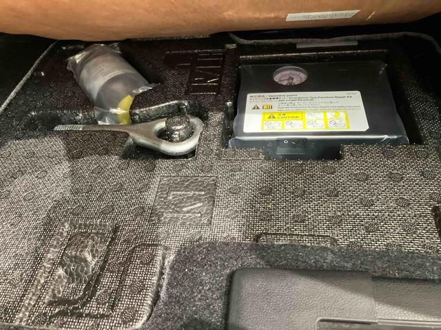 タントカスタムＸ４ＷＤ　アルミホイール　シートヒーター　アイドリングストップ　オートマチックハイビーム　衝突防止システム　ＬＥＤヘッドランプ　レーンアシスト　スマートキー　記録簿　ワンオーナー　エアバッグ　エアコン（北海道）の中古車