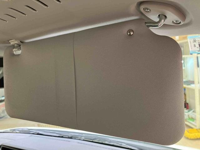 ハイゼットカーゴＤＸ４ＷＤ　アイドリングストップ　オートマチックハイビーム　衝突防止システム　レーンアシスト　キーレスエントリー　記録簿　ワンオーナー　エアバッグ　エアコン　パワーステアリング　パワーウィンドウ　ＡＢＳ（北海道）の中古車