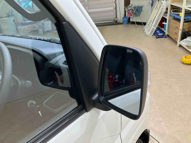 ハイゼットカーゴＤＸ４ＷＤ　アイドリングストップ　オートマチックハイビーム　衝突防止システム　レーンアシスト　キーレスエントリー　記録簿　ワンオーナー　エアバッグ　エアコン　パワーステアリング　パワーウィンドウ　ＡＢＳ（北海道）の中古車