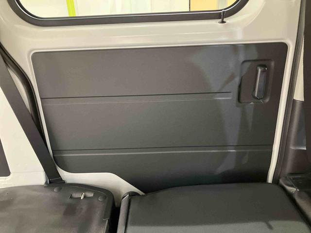 ハイゼットカーゴＤＸ４ＷＤ　アイドリングストップ　オートマチックハイビーム　衝突防止システム　レーンアシスト　キーレスエントリー　記録簿　ワンオーナー　エアバッグ　エアコン　パワーステアリング　パワーウィンドウ　ＡＢＳ（北海道）の中古車