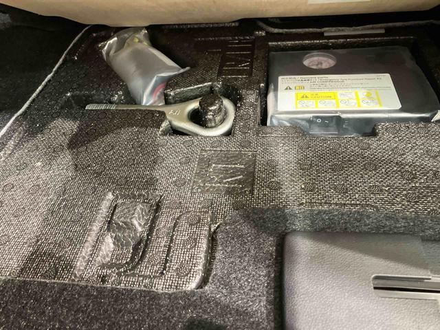 タントＸ４ＷＤ　シートヒーター　アイドリングストップ　オートマチックハイビーム　衝突防止システム　ＬＥＤヘッドランプ　レーンアシスト　スマートキー　記録簿　ワンオーナー　エアバッグ　エアコン（北海道）の中古車