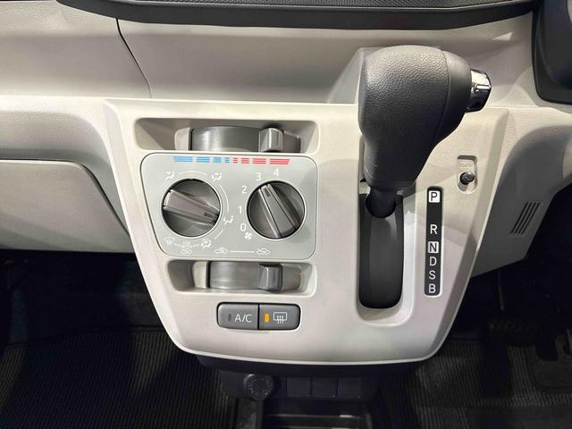 ミライースＸ　ＳＡIII４ＷＤ　キーレスエントリー　記録簿　ワンオーナー　エアバッグ　エアコン　パワーステアリング　パワーウィンドウ　ＡＢＳ（北海道）の中古車