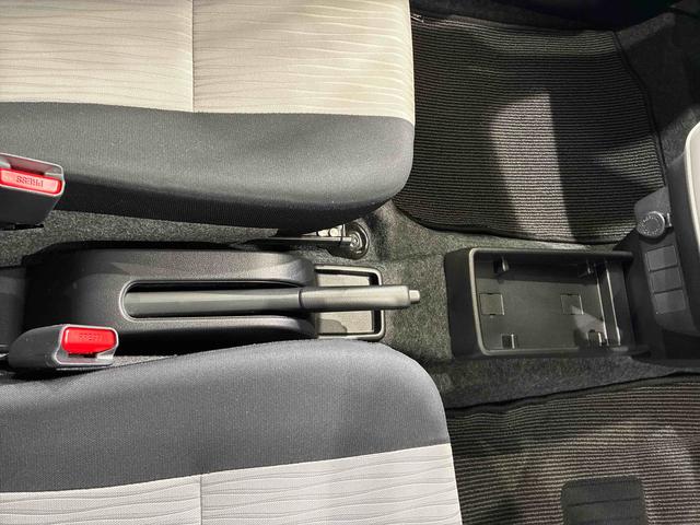 ミライースＸ　ＳＡIII４ＷＤ　キーレスエントリー　記録簿　ワンオーナー　エアバッグ　エアコン　パワーステアリング　パワーウィンドウ　ＡＢＳ（北海道）の中古車