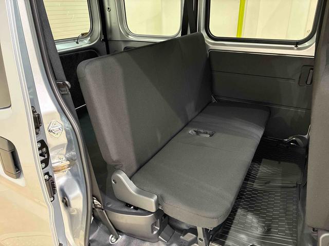 ハイゼットカーゴＤＸ４ＷＤ　アイドリングストップ　オートマチックハイビーム　衝突防止システム　レーンアシスト　キーレスエントリー　記録簿　ワンオーナー　エアバッグ　エアコン　パワーステアリング　パワーウィンドウ　ＡＢＳ（北海道）の中古車