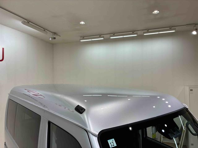 ハイゼットカーゴＤＸ４ＷＤ　アイドリングストップ　オートマチックハイビーム　衝突防止システム　レーンアシスト　キーレスエントリー　記録簿　ワンオーナー　エアバッグ　エアコン　パワーステアリング　パワーウィンドウ　ＡＢＳ（北海道）の中古車