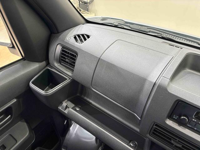 ハイゼットカーゴＤＸ４ＷＤ　アイドリングストップ　オートマチックハイビーム　衝突防止システム　レーンアシスト　キーレスエントリー　記録簿　ワンオーナー　エアバッグ　エアコン　パワーステアリング　パワーウィンドウ　ＡＢＳ（北海道）の中古車