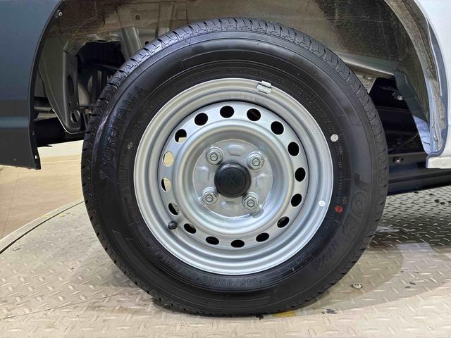 ハイゼットカーゴＤＸ４ＷＤ　アイドリングストップ　オートマチックハイビーム　衝突防止システム　レーンアシスト　キーレスエントリー　記録簿　ワンオーナー　エアバッグ　エアコン　パワーステアリング　パワーウィンドウ　ＡＢＳ（北海道）の中古車