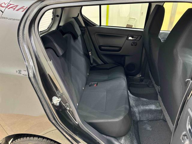 ミライースＸ　リミテッドＳＡIII４ＷＤ　アイドリングストップ　オートマチックハイビーム　衝突防止システム　ＬＥＤヘッドランプ　レーンアシスト　キーレスエントリー　記録簿　ワンオーナー　エアバッグ　エアコン　パワーステアリング　ＡＢＳ（北海道）の中古車