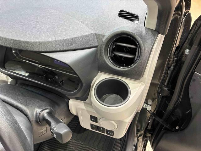 ミライースＸ　リミテッドＳＡIII４ＷＤ　アイドリングストップ　オートマチックハイビーム　衝突防止システム　ＬＥＤヘッドランプ　レーンアシスト　キーレスエントリー　記録簿　ワンオーナー　エアバッグ　エアコン　パワーステアリング　ＡＢＳ（北海道）の中古車