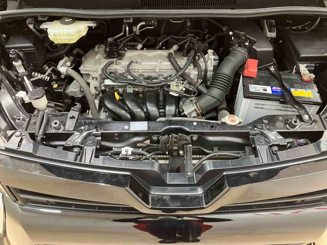 ヴォクシーＺＳ　煌II４ＷＤ　ＥＴＣ　アルミホイール　アイドリングストップ　衝突防止システム　ＬＥＤヘッドランプ　スマートキー　記録簿　禁煙車　ワンオーナー　エアバッグ　エアコン　パワーステアリング　パワーウィンドウ（北海道）の中古車