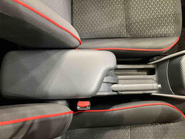 ロッキーＧ４ＷＤ　アルミホイール　シートヒーター　ターボ　アイドリングストップ　オートマチックハイビーム　衝突防止システム　ＬＥＤヘッドランプ　レーンアシスト　スマートキー　記録簿　禁煙車　ワンオーナー　ＡＢＳ（北海道）の中古車