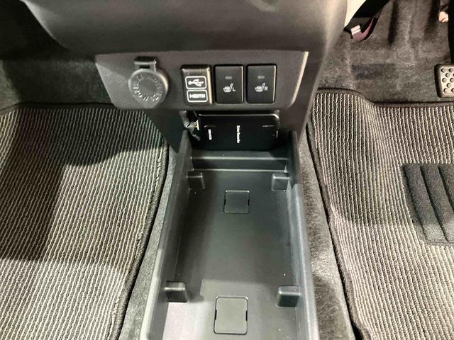 ミライースＧ　リミテッドＳＡIII４ＷＤ　アルミホイール　シートヒーター　アイドリングストップ　オートマチックハイビーム　衝突防止システム　ＬＥＤヘッドランプ　レーンアシスト　スマートキー　記録簿　禁煙車　エアバッグ　エアコン　ＣＤ（北海道）の中古車