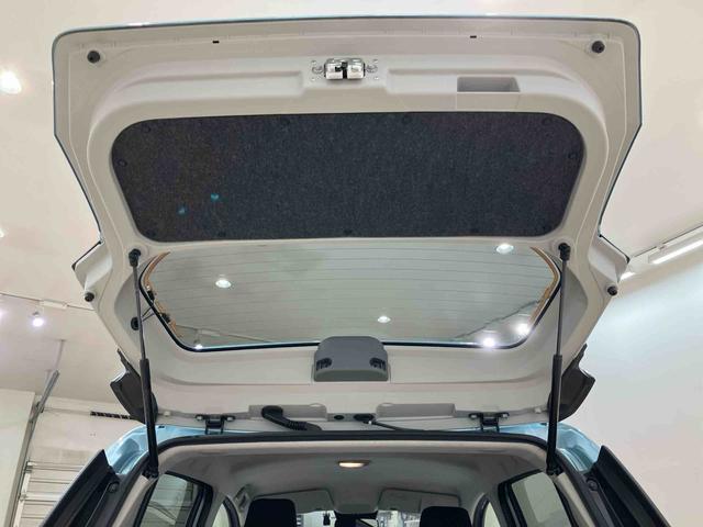 ミライースＧ　リミテッドＳＡIII４ＷＤ　アルミホイール　シートヒーター　アイドリングストップ　オートマチックハイビーム　衝突防止システム　ＬＥＤヘッドランプ　レーンアシスト　スマートキー　記録簿　禁煙車　エアバッグ　エアコン　ＣＤ（北海道）の中古車