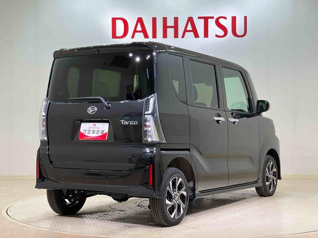 タントカスタムＸ４ＷＤ　アルミホイール　シートヒーター　アイドリングストップ　オートマチックハイビーム　衝突防止システム　ＬＥＤヘッドランプ　レーンアシスト　スマートキー　記録簿　ワンオーナー　エアバッグ　エアコン（北海道）の中古車